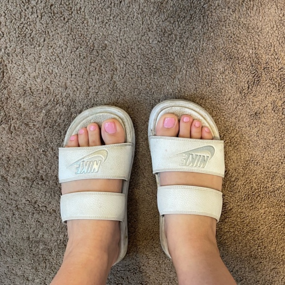 Nike sandals slides